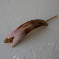 Заколка для волос из рога буйвола