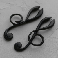 Серьги-обманки из рога