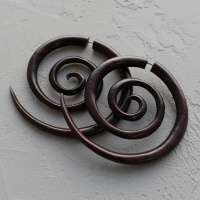 Большая спираль-обманка из палисандра