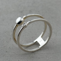 Серебряное кольцо с цирконом "Параллельная Вселенная"